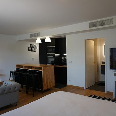 Residences Grande Jatte, Bord De Seine, Suites 52M2 A 97M2, Hopital Americain A 600M Neuilly-sur-Seine Esterno foto