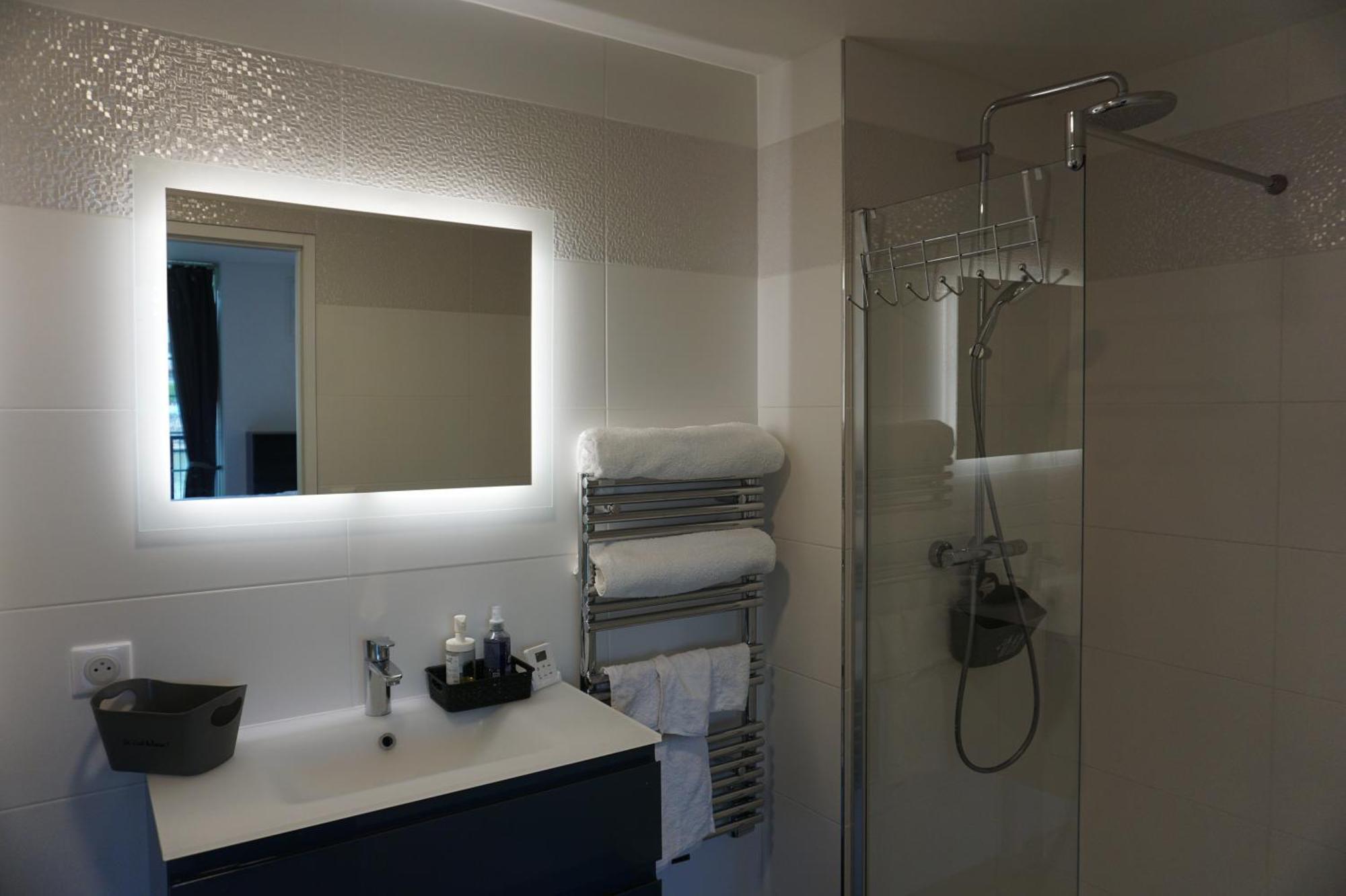Residences Grande Jatte, Bord De Seine, Suites 52M2 A 97M2, Hopital Americain A 600M Neuilly-sur-Seine Esterno foto